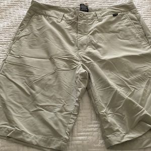 Travis Mathew Performance Shorts- Size 34